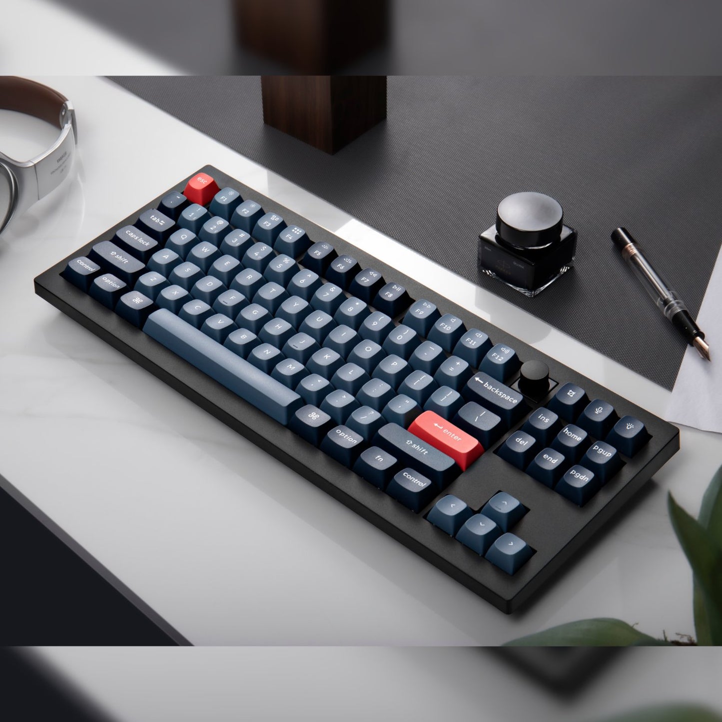 Keychron V3 Max QMK/VIA 80% Wireless Custom Mechanical Keyboard (Red Switch) – Carbon Black